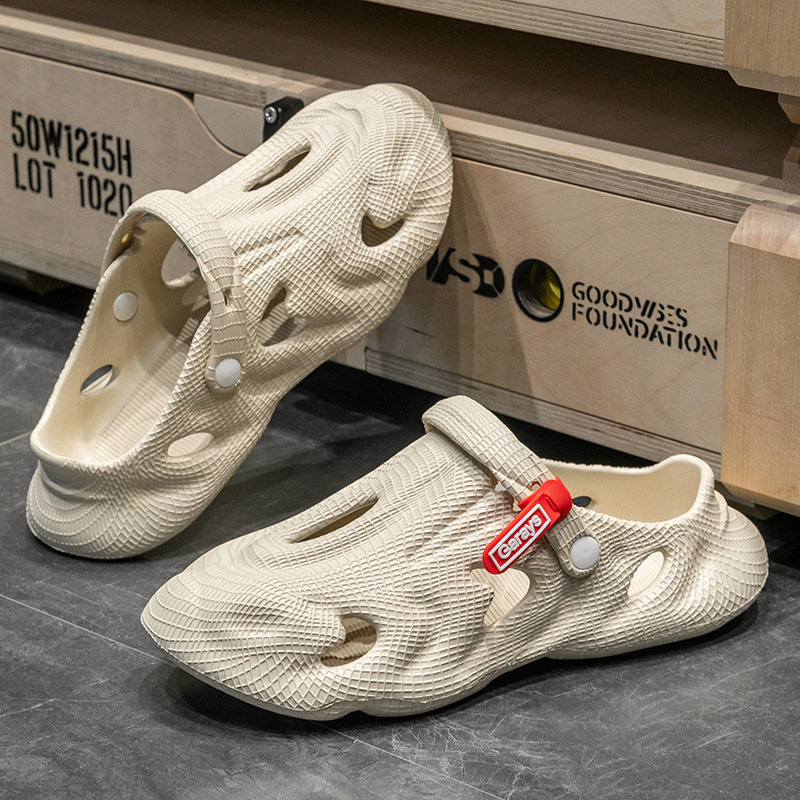 Women Bags And Shoes - Ciabatte da uomo Coconut Hole Shoes,