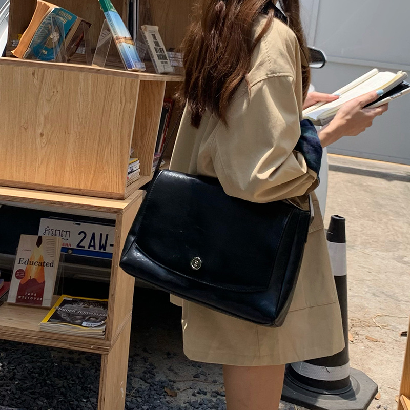 CGCBAG Vintage Lage Capacity M - Women Bags On Sale recensione e prezzo
