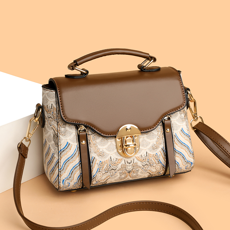 Borsa a tracolla in morbida pe - Women'S Bags At M&S recensione e prezzo